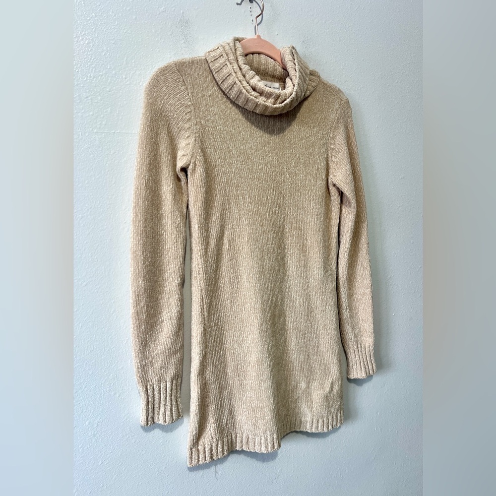 Lovers & Friends Chenille Cowl Neck Tunic Sweater - Small - Picture 6 of 10